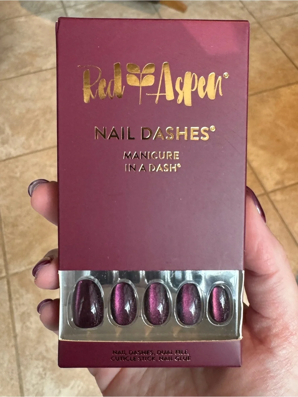 NIB Red Aspen Plum Perfect, Babette Press-On Nail Dashes